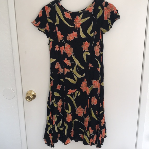 Volcom floral dress - Picture 4 of 6